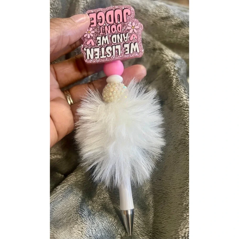 See Pictures!!Spinning fancy funny We Listen & Don't judge black ink pen +refill